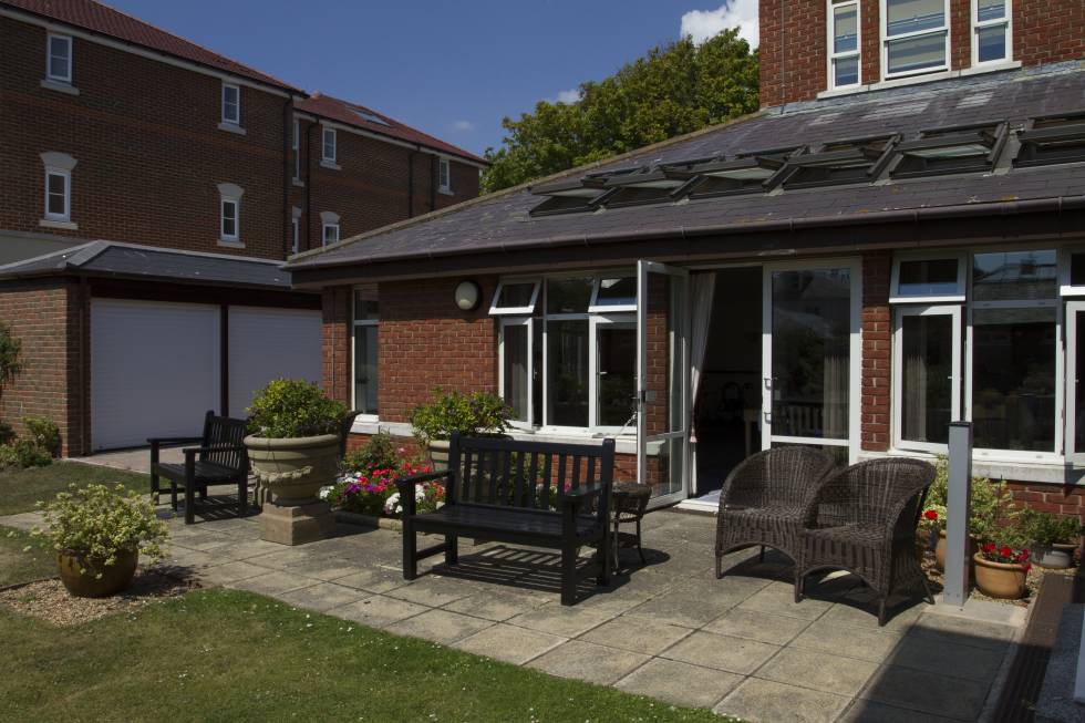 Exterior of Ramsay Hall
