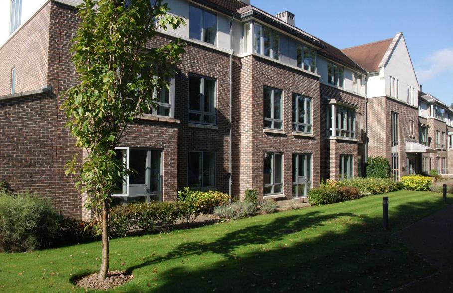 The front fascade of Manormead Community Living