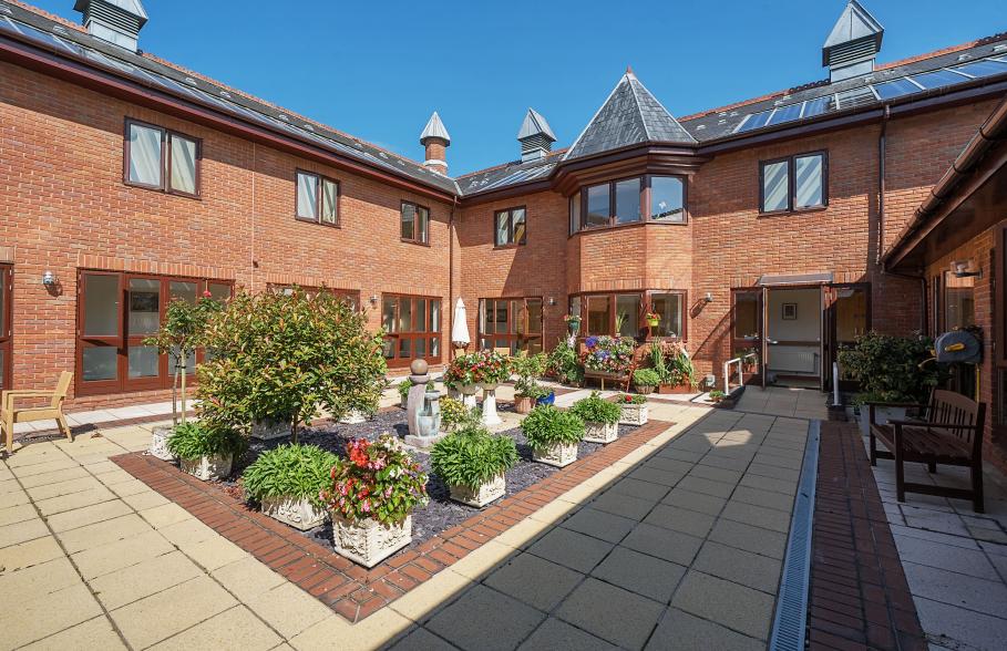 Quadrangle at Stuart Court